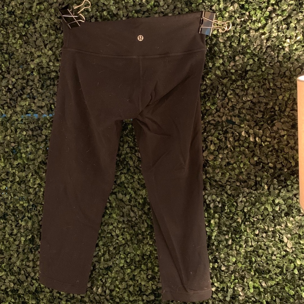 lululemon black leggings